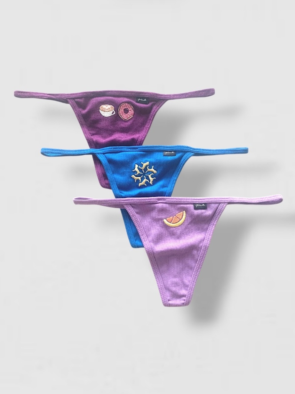 Victoria’s Secret 3pk V-string Panties Lot of 3 Medium New